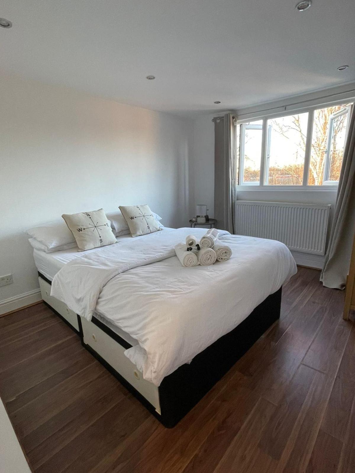 Park View Homestay Barking (Greater London) Exterior foto